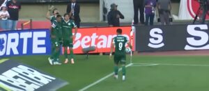 VIRADA ÉPICA : PALMEIRAS VENCE SÃO PAULO POR 3 A 2 E ASSUME A LIDERANÇA DO BRASILEIRÃO e CALA O MORUMBIS
